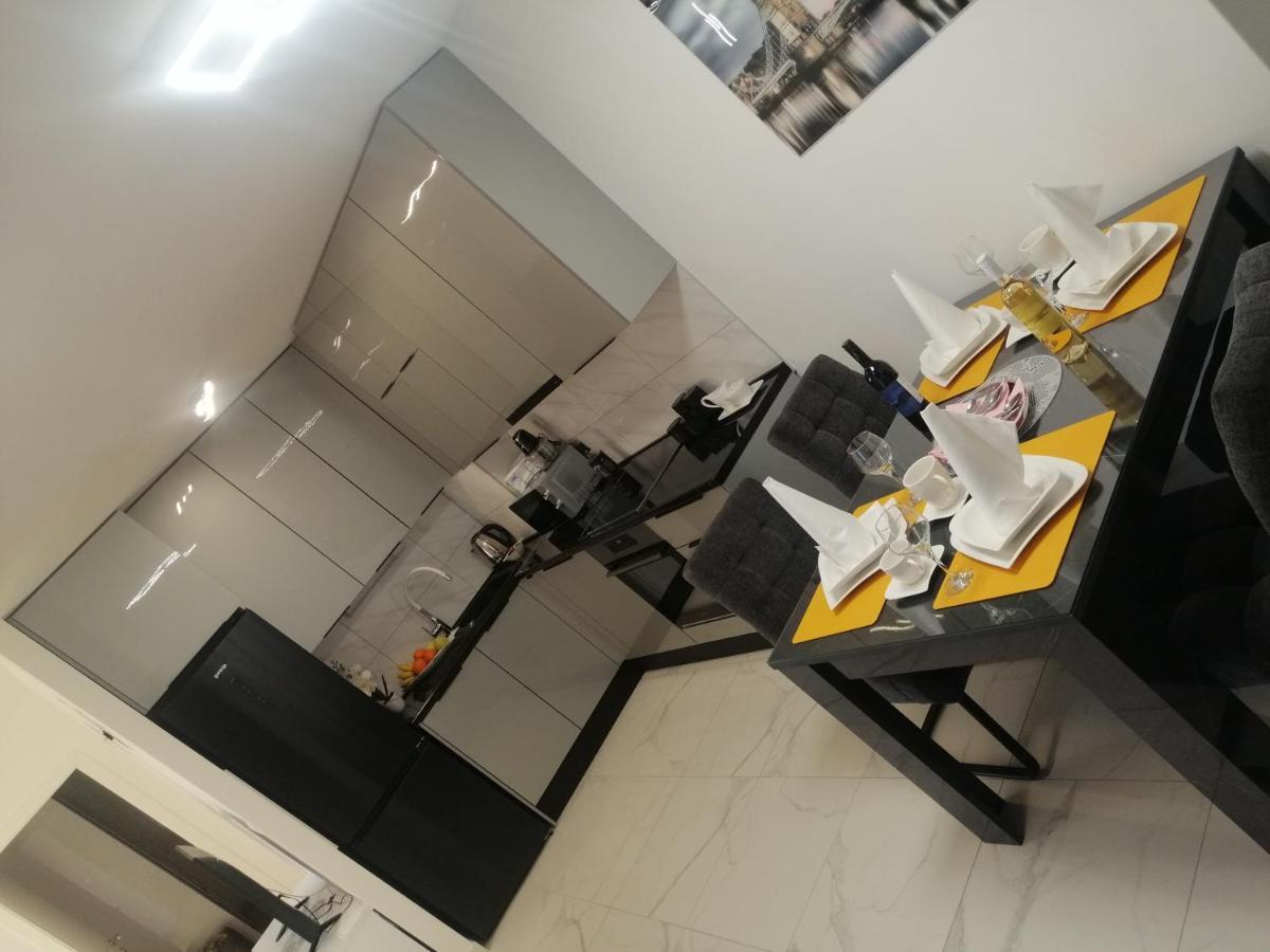 Luxury Apartment Queen 索林 外观 照片